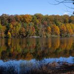 autumn colors reflecting in chambers lake